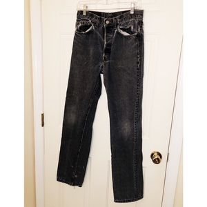 Levis Butt Rip Jeans